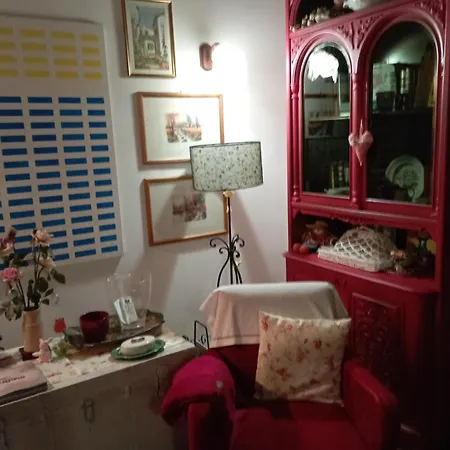 فندق مبيت وإفطار Casa Pole 3*