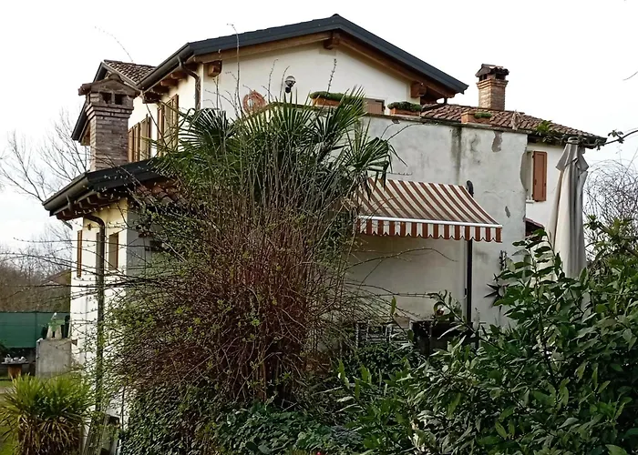 Casa Pole 3*