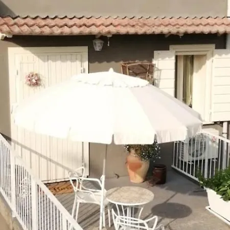 Casa Pole